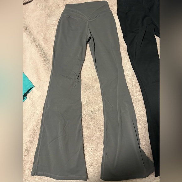 Flare pants x2 - Picture 2 of 2